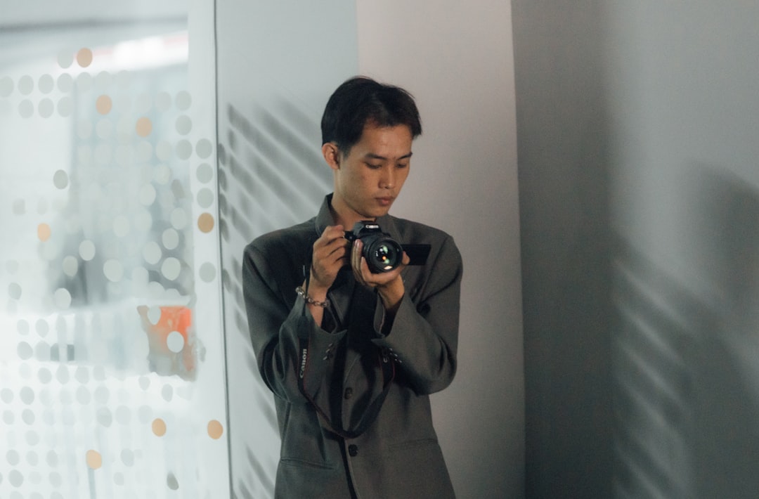 Photo SEO competitor analysis